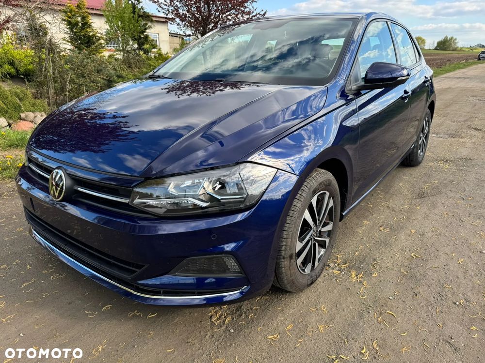 Volkswagen Polo - 1