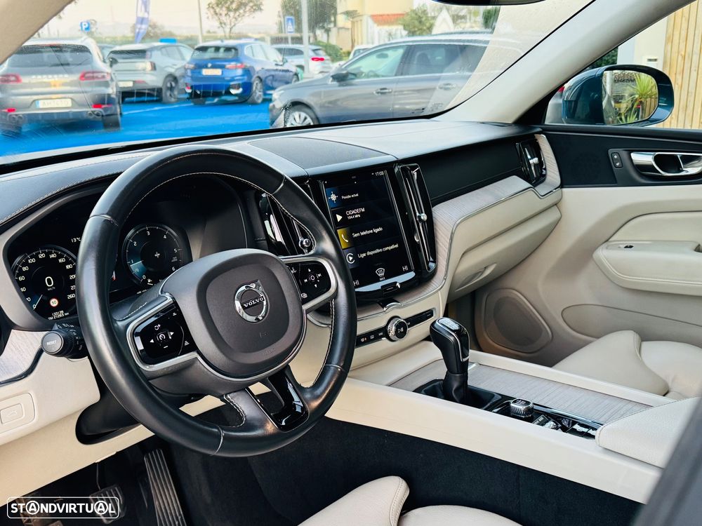 Volvo XC 60 2.0 D3 Momentum Plus - 2