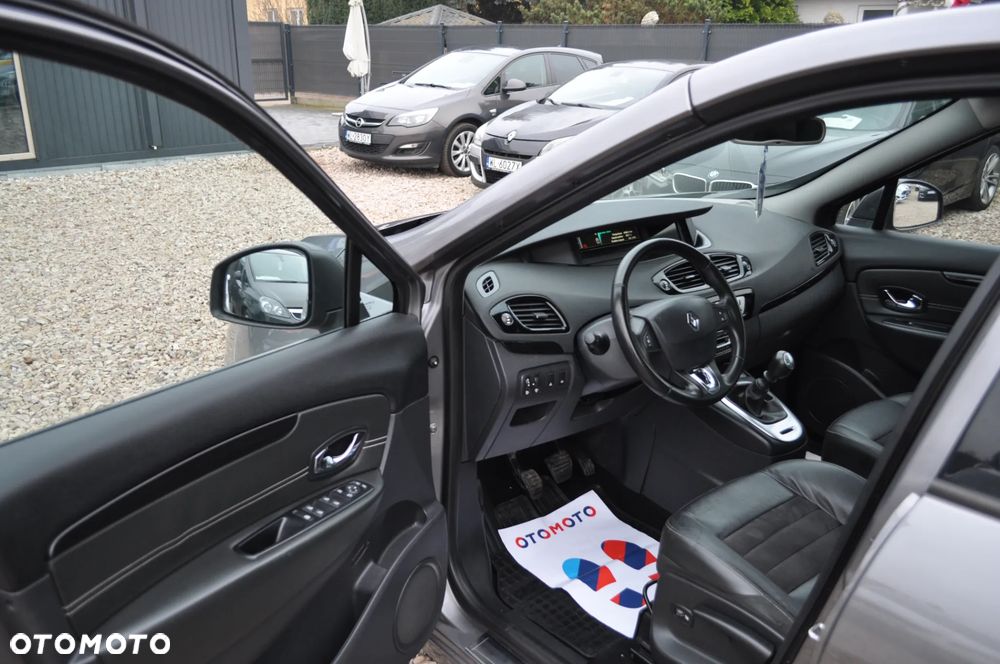 Renault Scenic Energy TCe 130 S&S Bose Edition - 13
