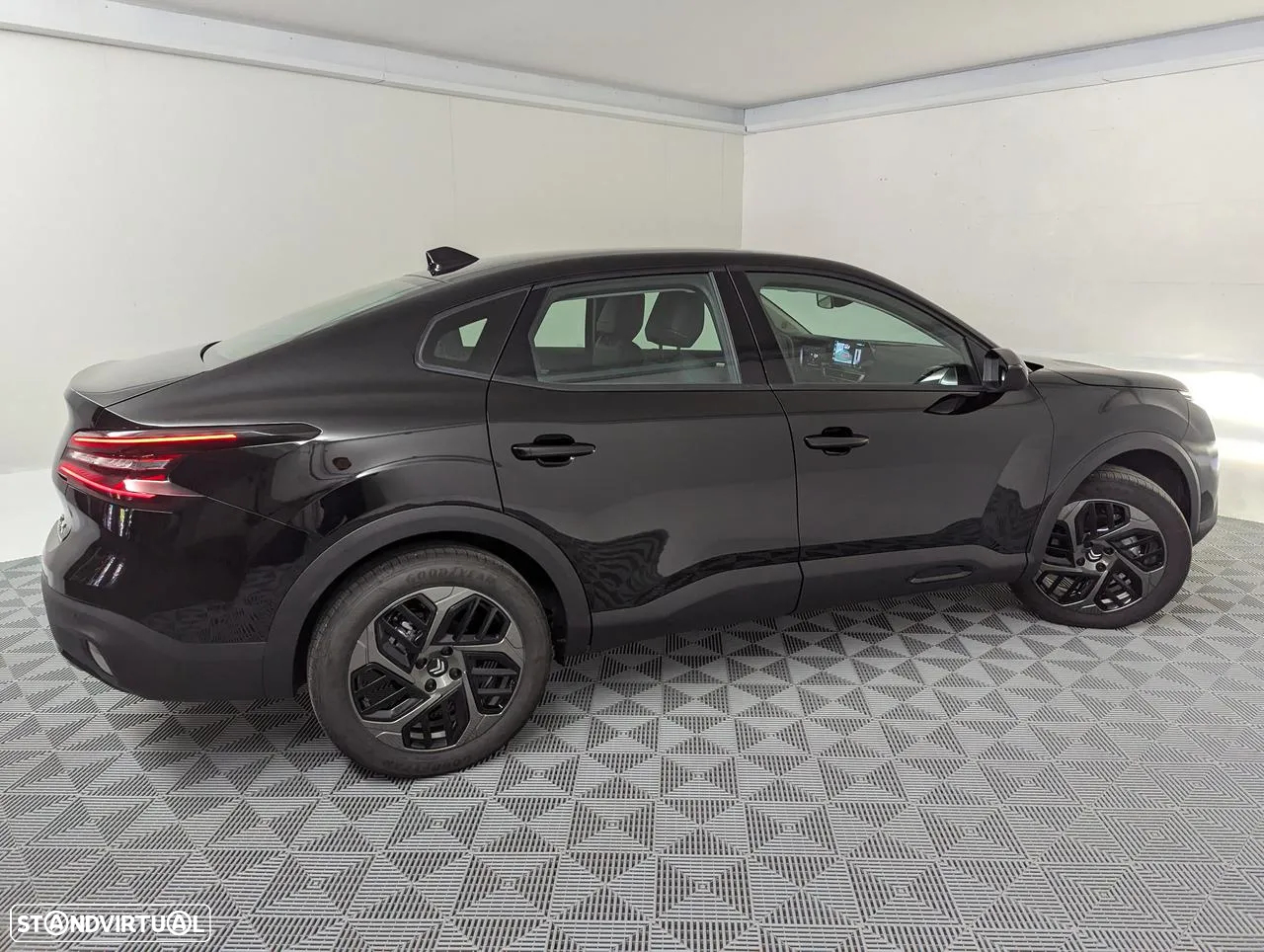 Citroën C4 X 1.2 PureTech Plus EAT8 - 6