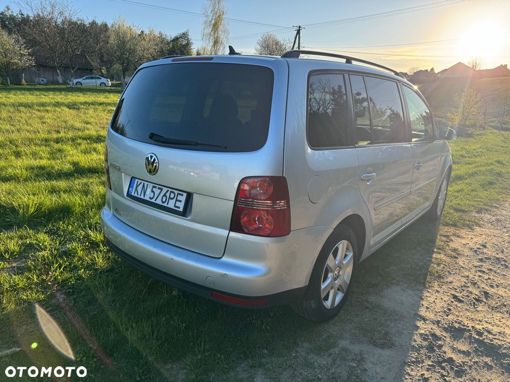 Volkswagen Touran 1.9 TDI Trendline - 4