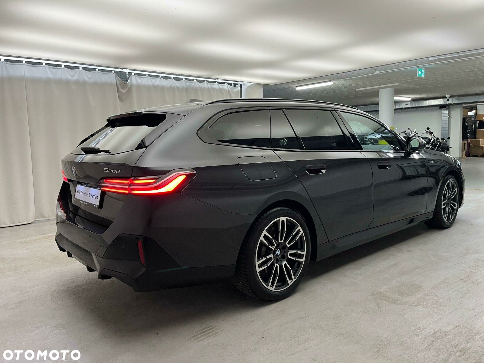 BMW Seria 5 - 12