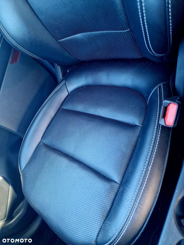 Ford Escape 2.0 EcoBoost AWD Titanium - 12