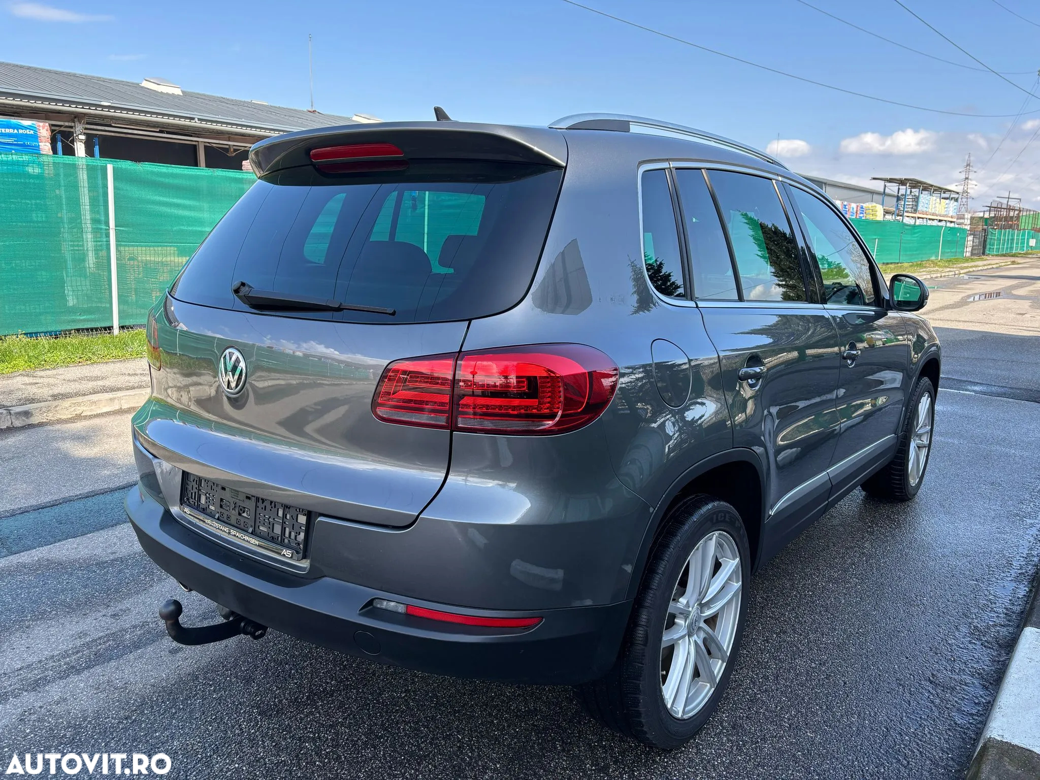 Volkswagen Tiguan 2.0 TDI 4Motion BMT Sport & Style - 7