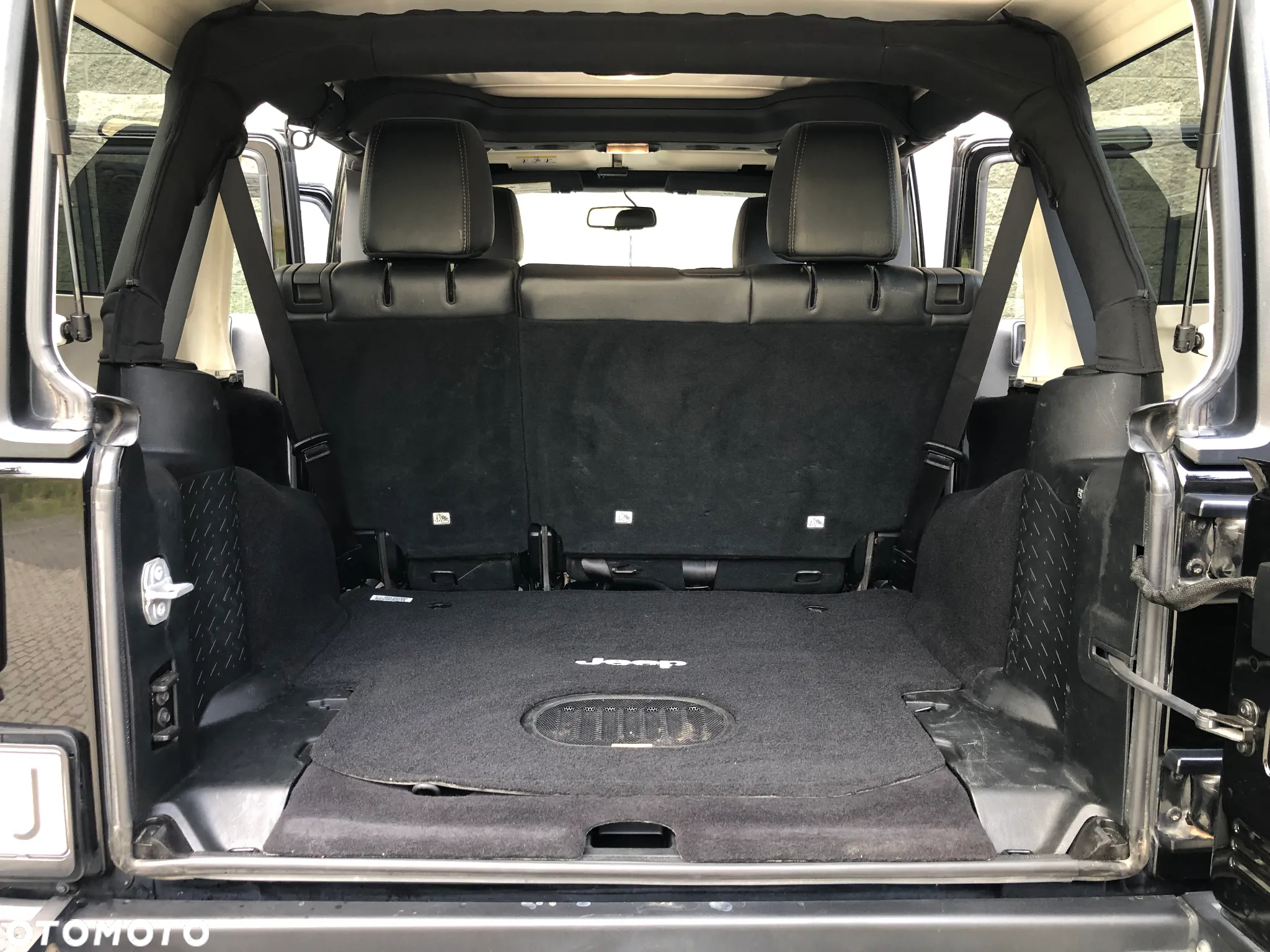 Jeep Wrangler Unlimited Hard-Top 3.6 Automatik Black Edition - 10
