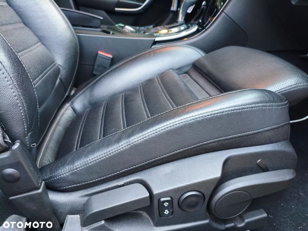 Opel Insignia 2.0 CDTI - 14