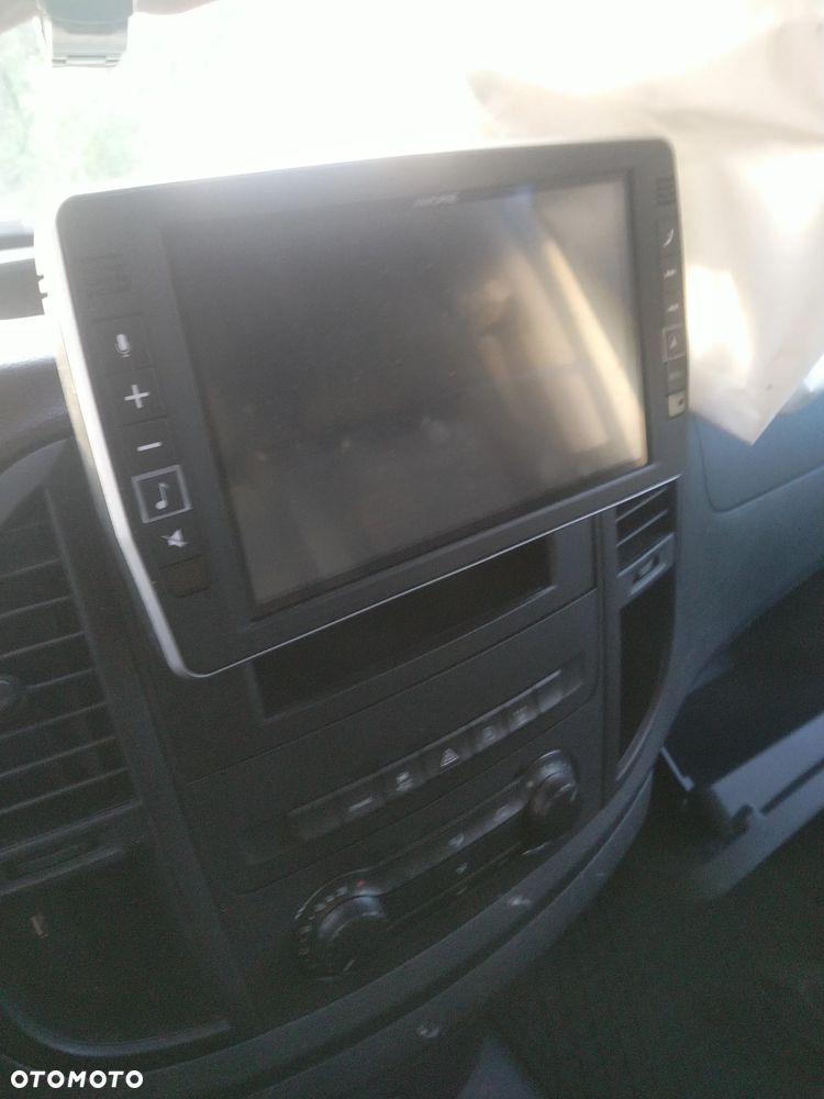 Mercedes-Benz Vito - 26
