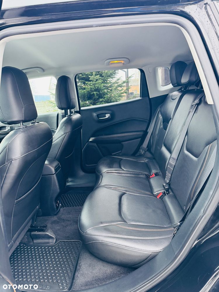 Jeep Compass 2.0 MultiJet Active Drive Limited - 19