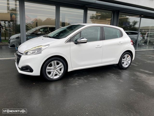 Peugeot 208 PureTech 110 Stop & Start Tech Edition - 4