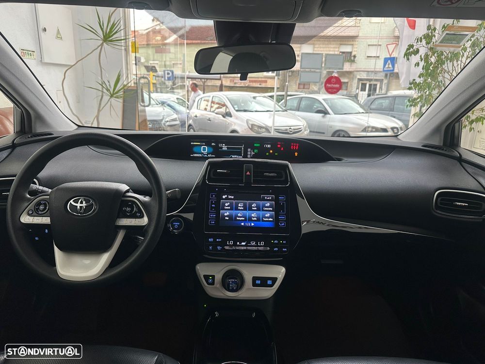 Toyota Prius 1.8 Luxury Pele - 11