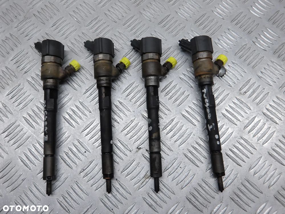 HYUNDAI TUCSON I 04-10 2.0 CRDI 4X4 WTRYSK WTRYSKIWACZ 33800-27400 - 1