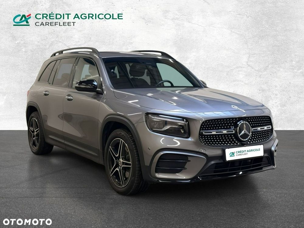 Mercedes-Benz GLB 200 d 4-Matic 8G-DCT - 3
