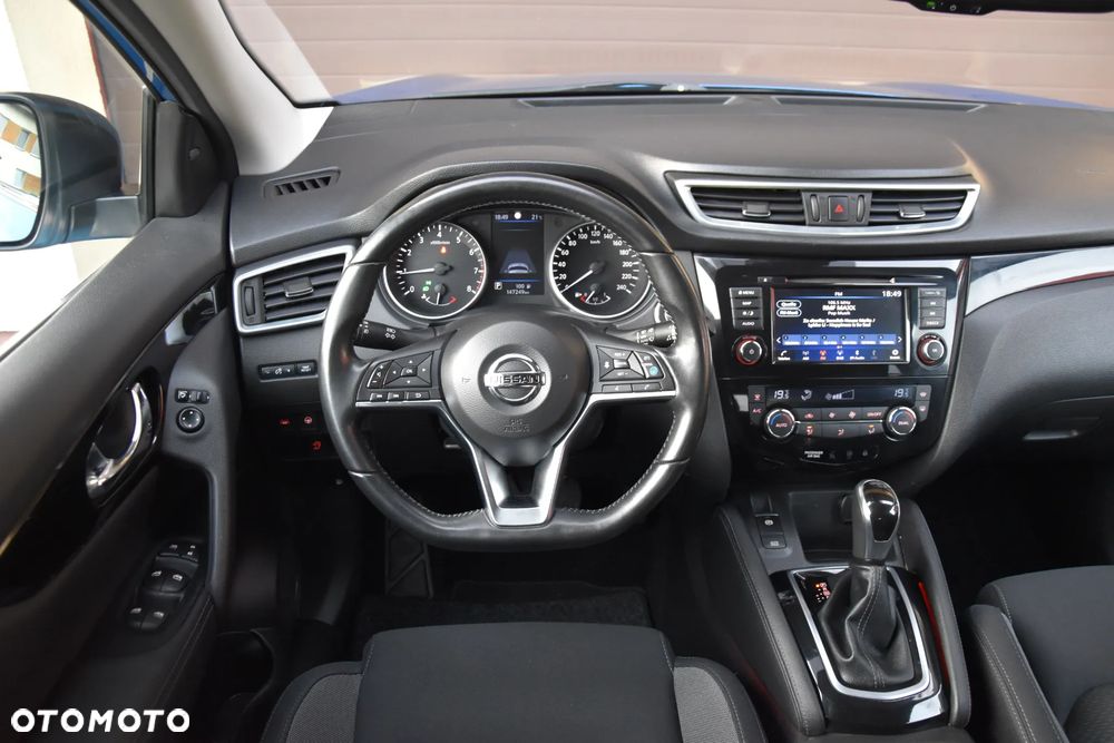 Nissan Qashqai 1.3 DIG-T DCT N-WAY - 20