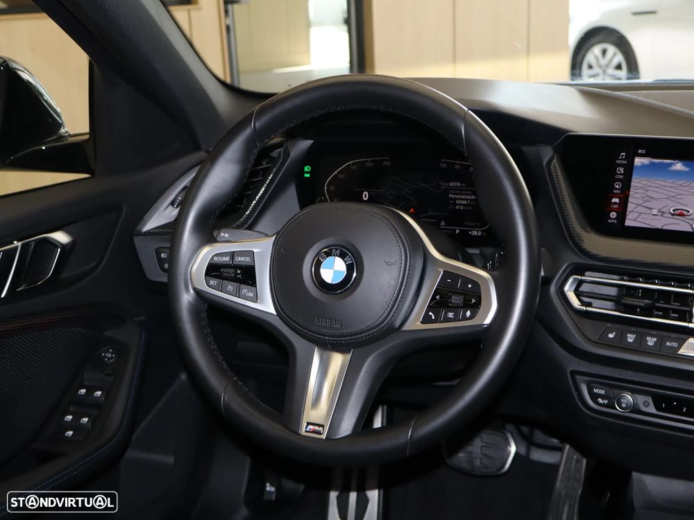 BMW 118 i Aut. M Sport - 16