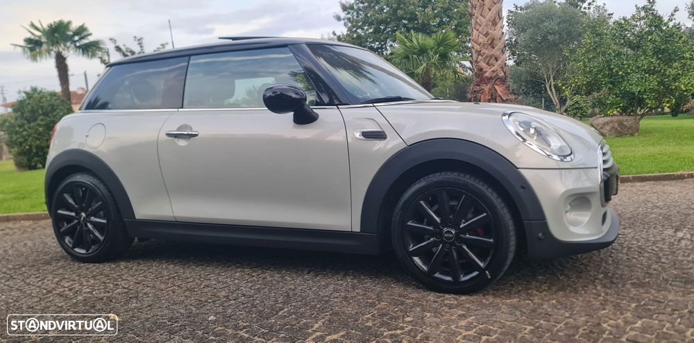 MINI 3 Portas Cooper D - 10