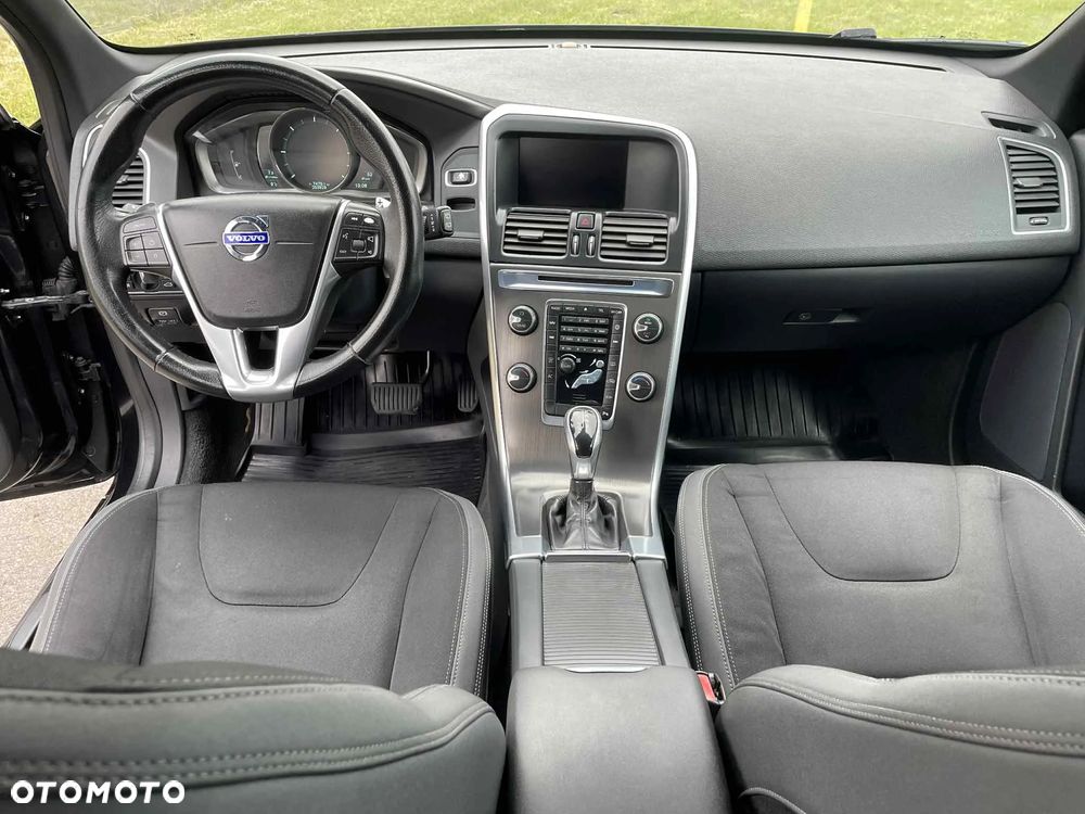 Volvo XC 60 D4 Drive-E Momentum - 15