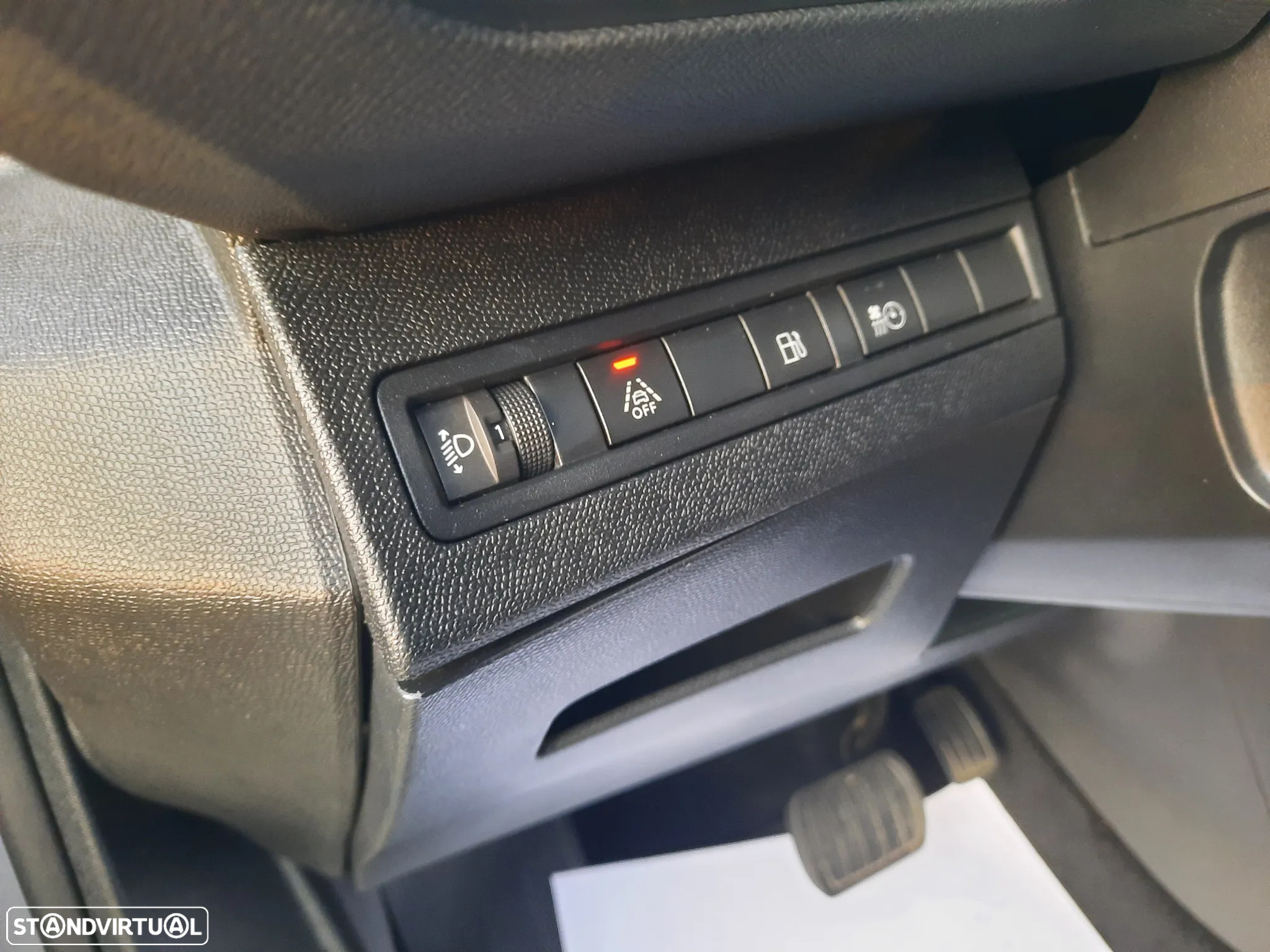 Peugeot 3008 1.6 Hybrid Allure Pack e-EAT8 - 22