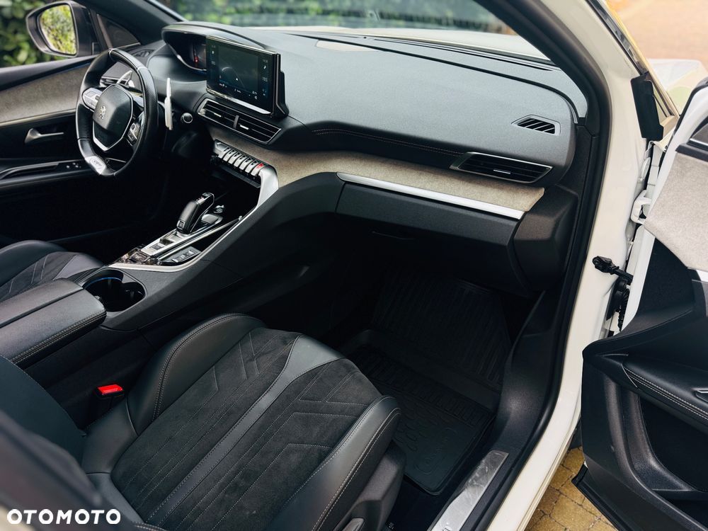 Peugeot 3008 BlueHDi 130 Stop & Start EAT8 GT - 12