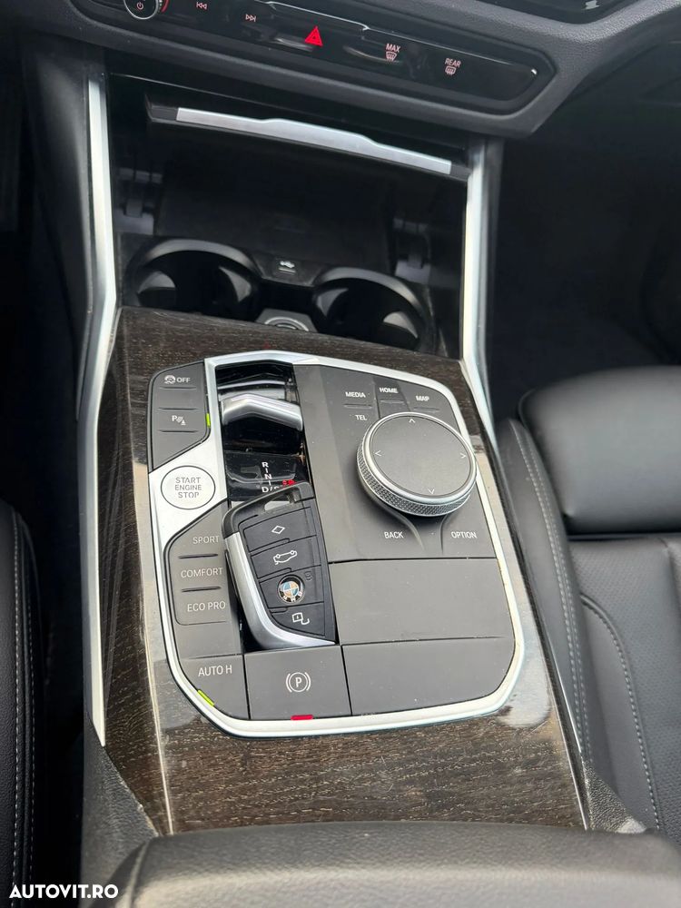 BMW Seria 3 320d xDrive AT MHEV - 28