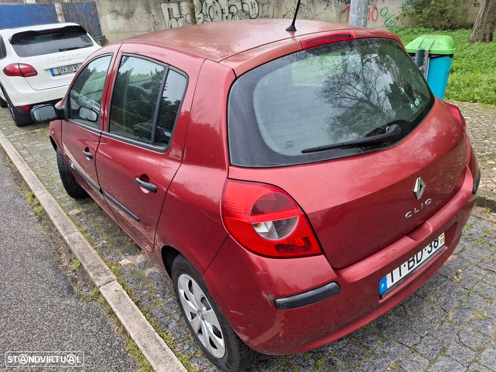 Renault Clio 1.5 dCi Dynamique - 6
