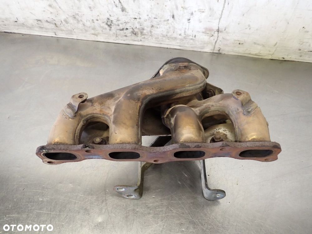 KOLEKTOR WYDECHOWY MITSUBISHI LANCER VIII - 4