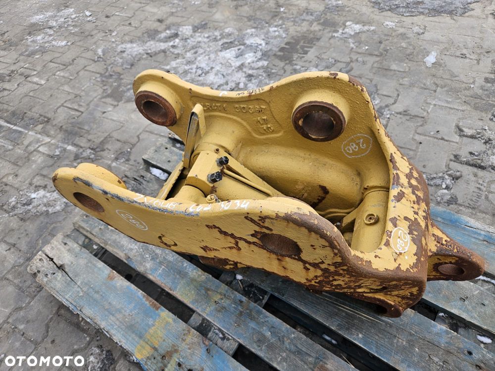 Caterpillar SZYBKOZŁĄCZE NOWE MILLER  CAT CATERPILLAR 312 313 314 315 - 5