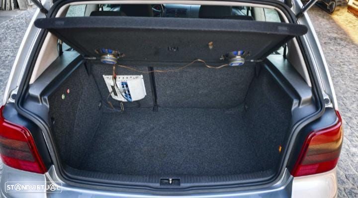 VW Golf - 3