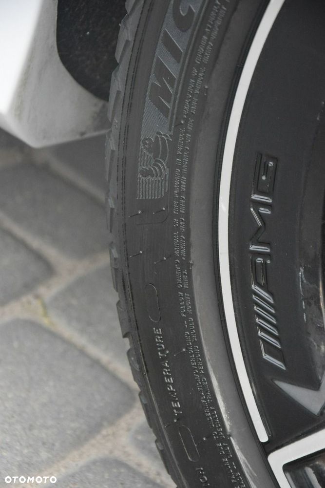 Mercedes-Benz CLA 180 7G-DCT Edition AMG Line - 19