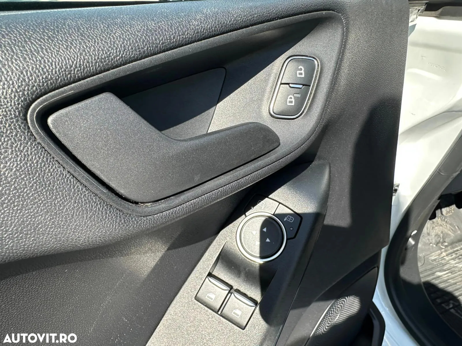 Ford Fiesta - 9