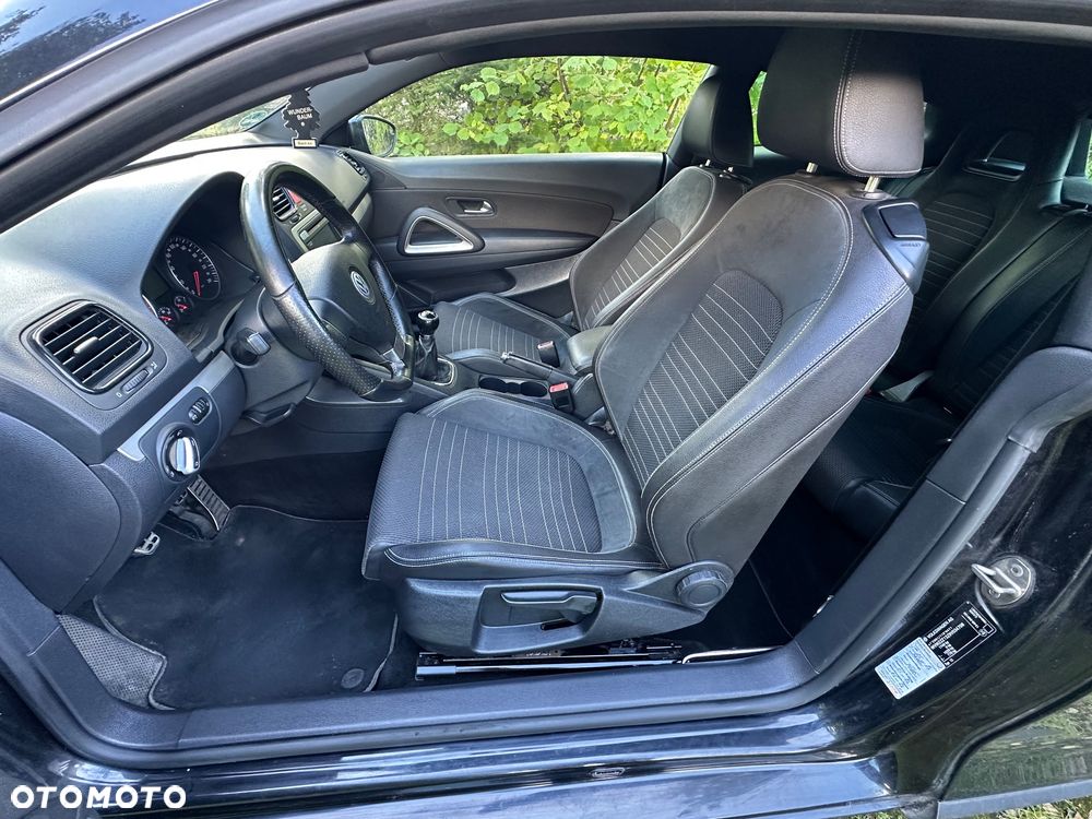 Volkswagen Scirocco 2.0 TSI - 13