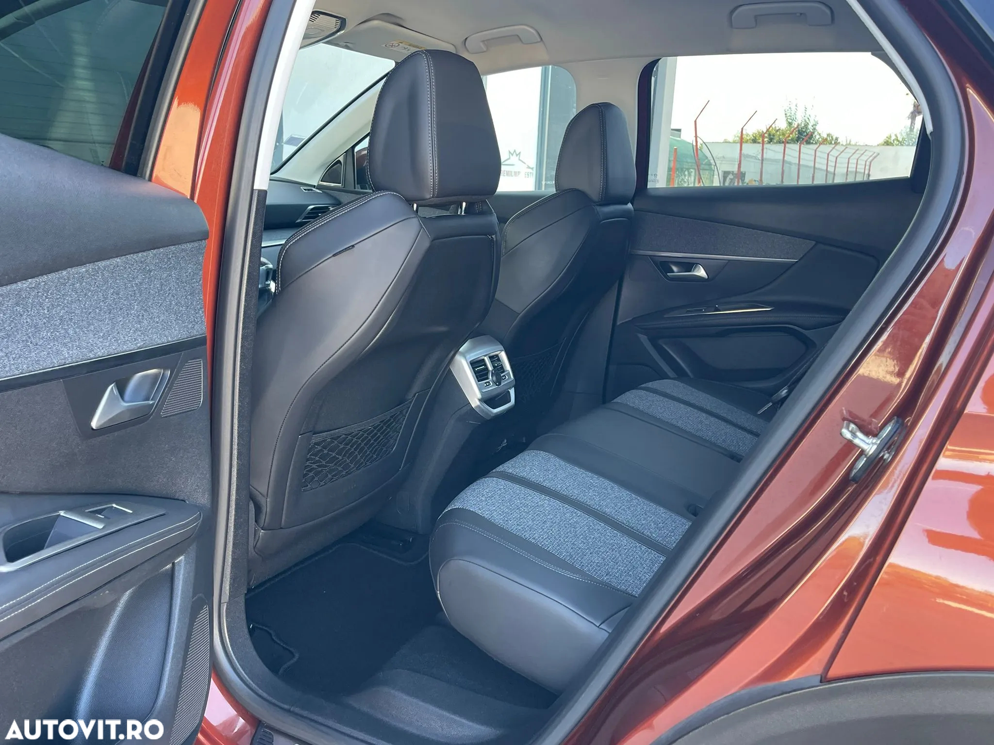 Peugeot 3008 - 16