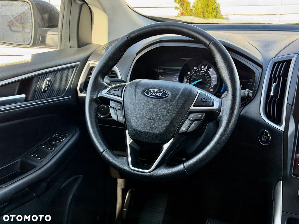 Ford Edge - 7