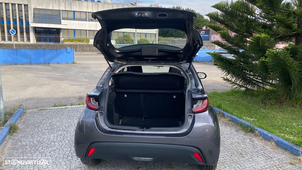 Toyota Yaris 1.5 HDF Comfort - 13