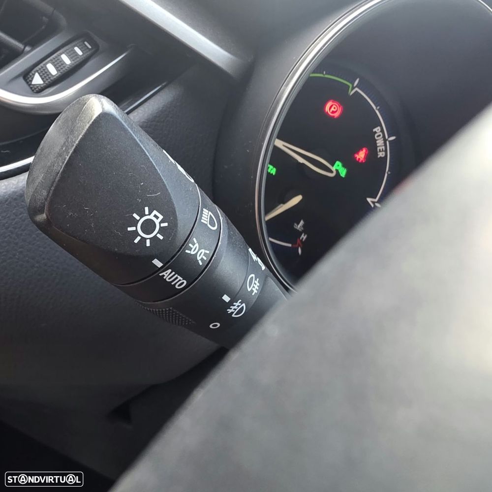 Toyota C-HR 1.8 Hybrid Exclusive+P.Luxury - 23