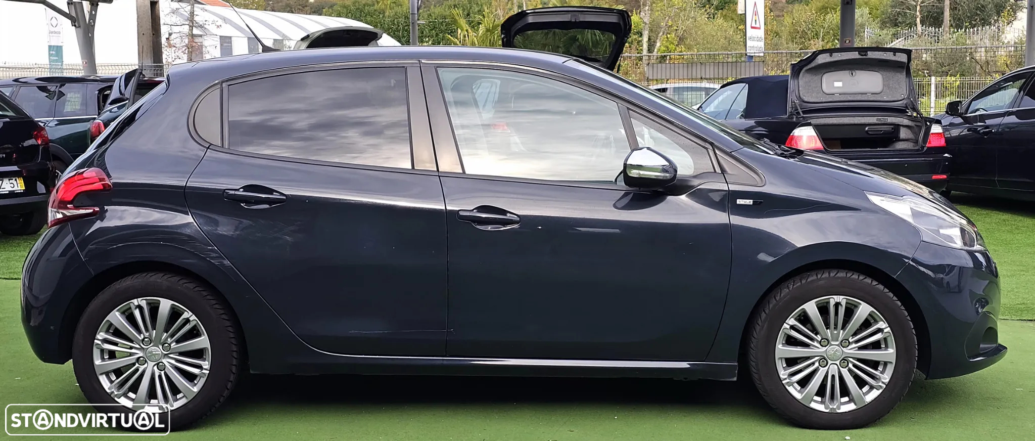 Peugeot 208 1.2 PureTech Active - 26