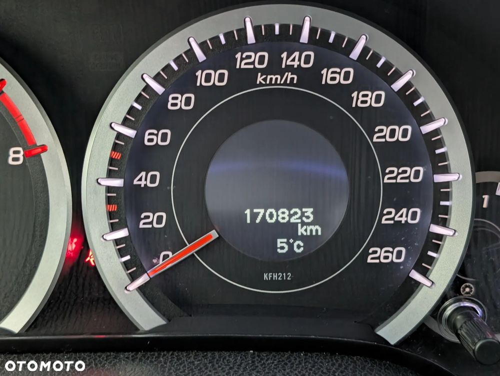 Honda Accord 2.0 Lifestyle - 12