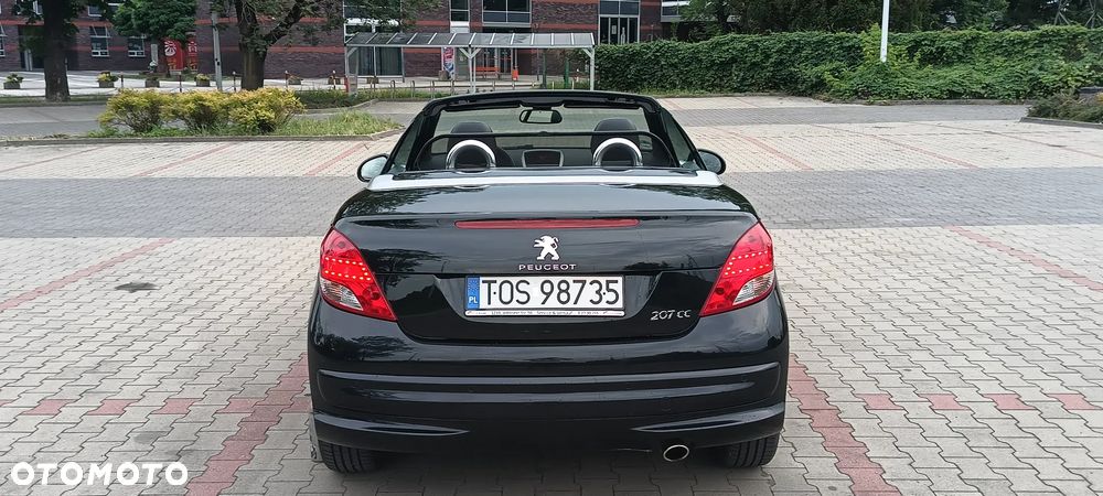 Peugeot 207 CC - 8