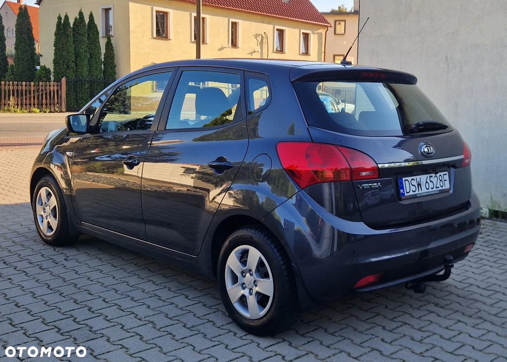 Kia Venga 1.4 CVVT Dream Team Edition - 3