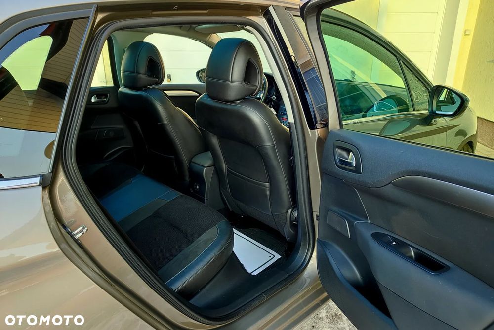 Citroën C4 PureTech 130 Stop & Start EAT6 Shine - 20