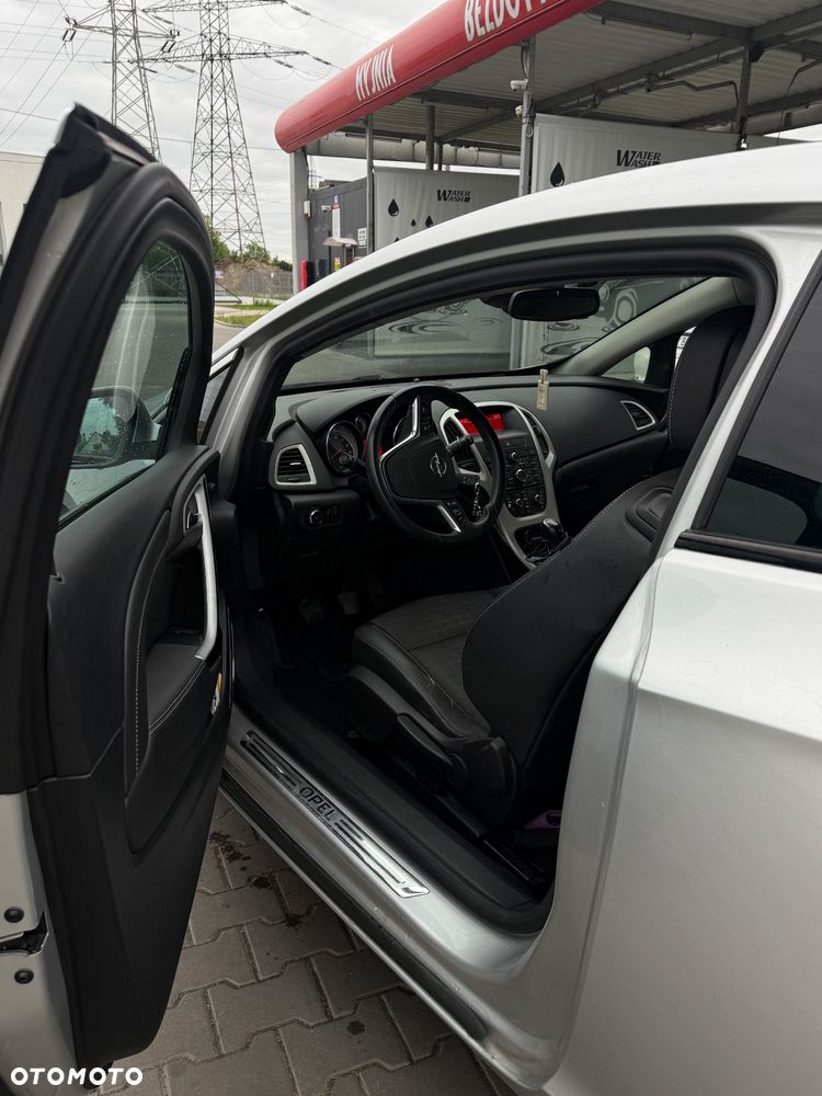 Opel Astra 1.4 T Sport - 4