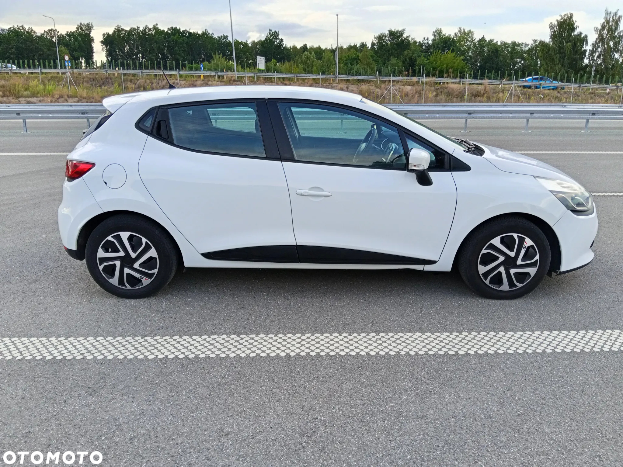 Renault Clio 1.5 dCi Energy Intens - 6