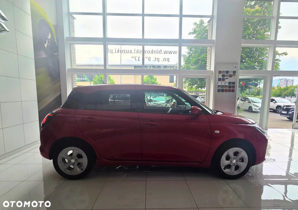 Suzuki Swift 1.2 Dualjet SHVS Premium Plus - 5