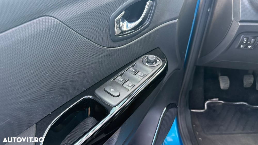 Renault Captur ENERGY TCe Intens - 16