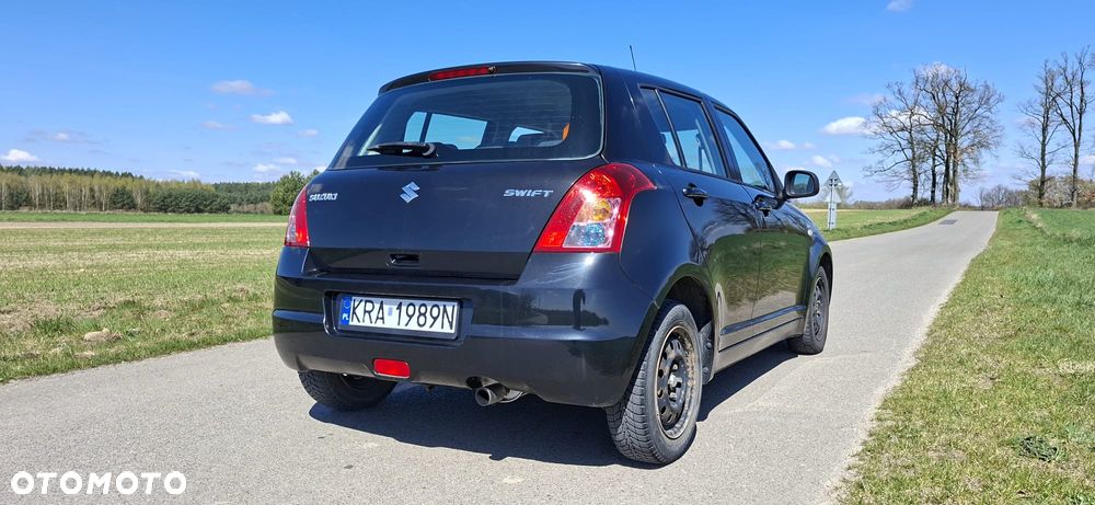 Suzuki Swift - 16