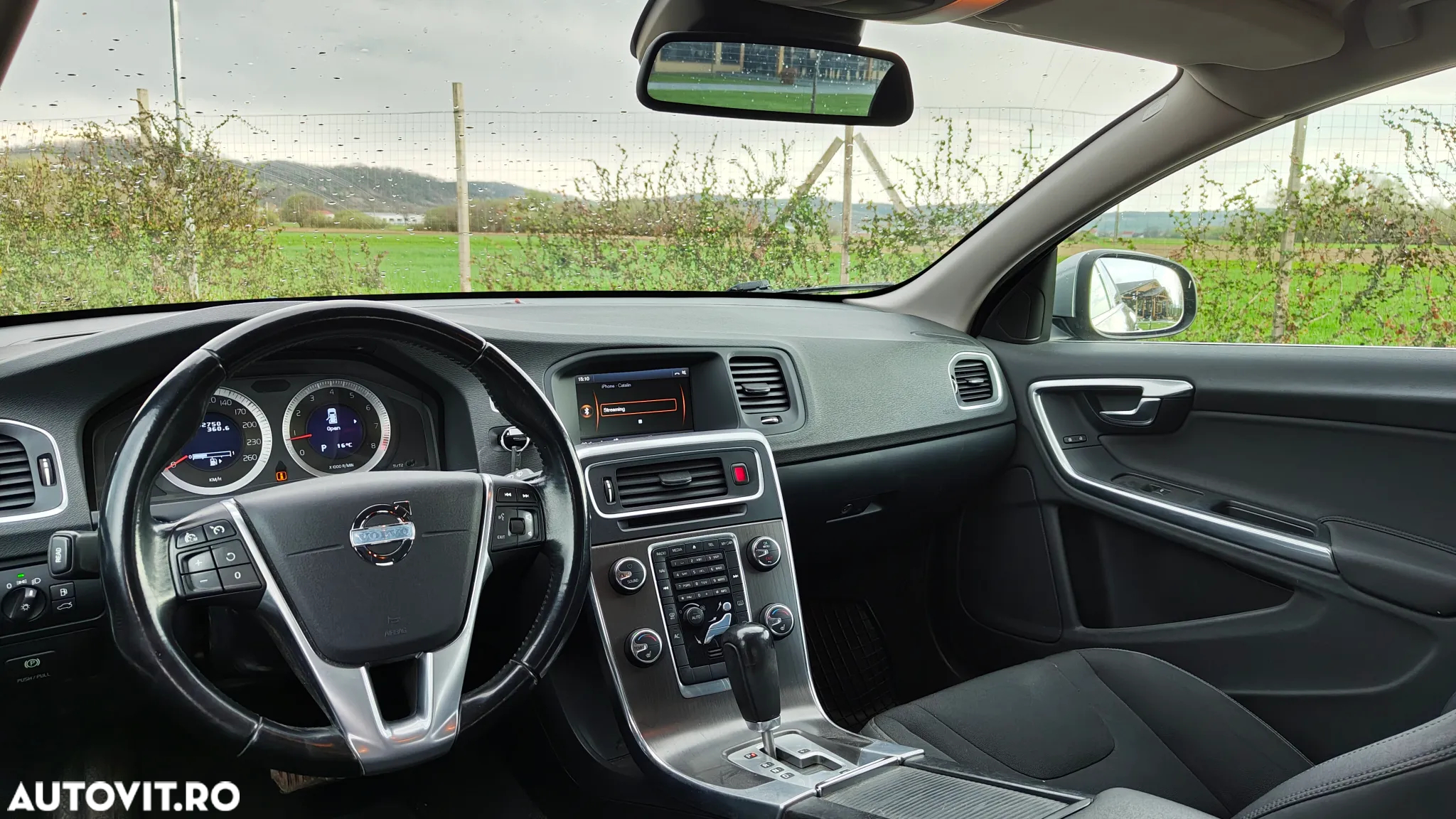 Volvo V60 2.0T Geartronic Powershift Summum - 15