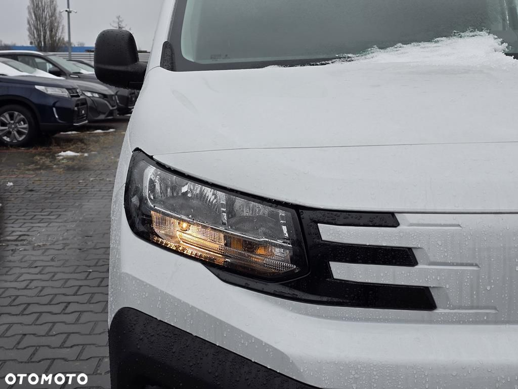 Peugeot Partner Van - 21