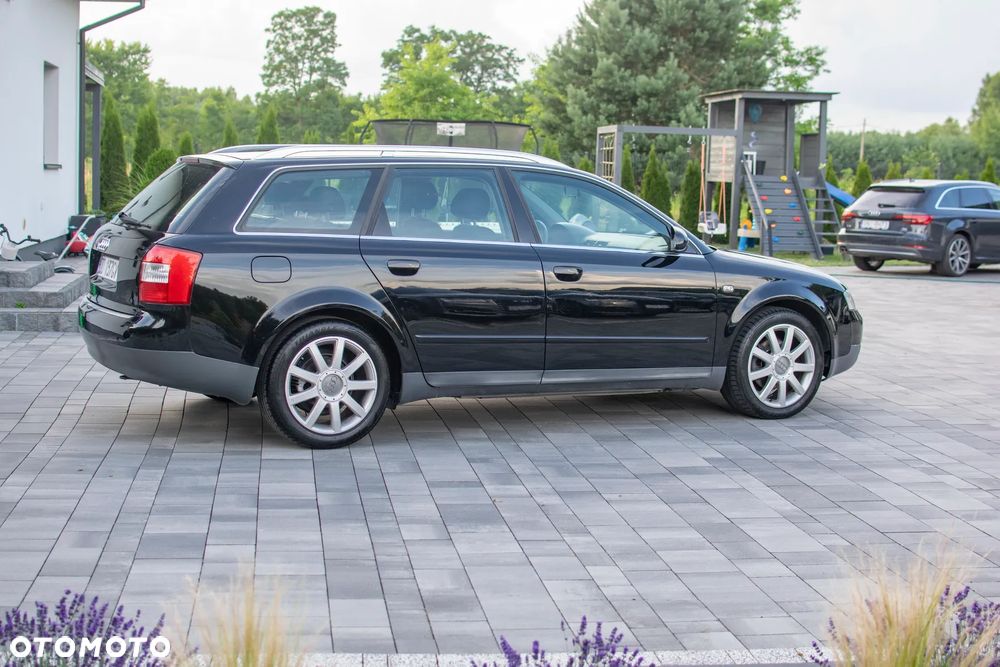 Audi A4 Avant - 15