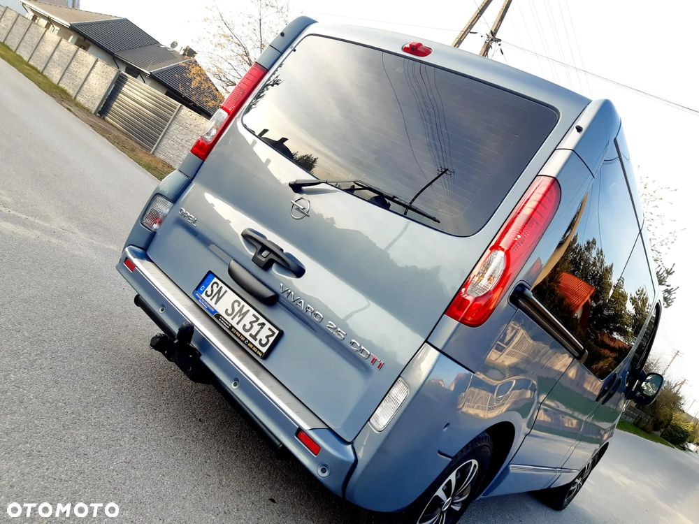 Opel Vivaro L1H1 Tour Elegance - 12