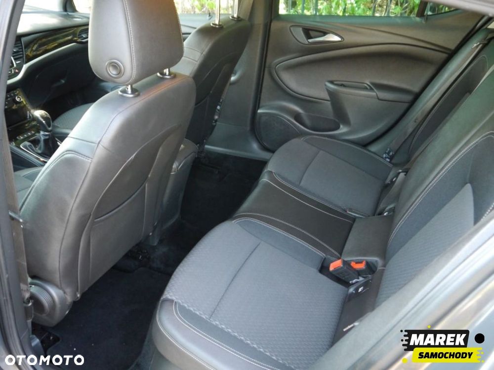 Opel Astra - 22