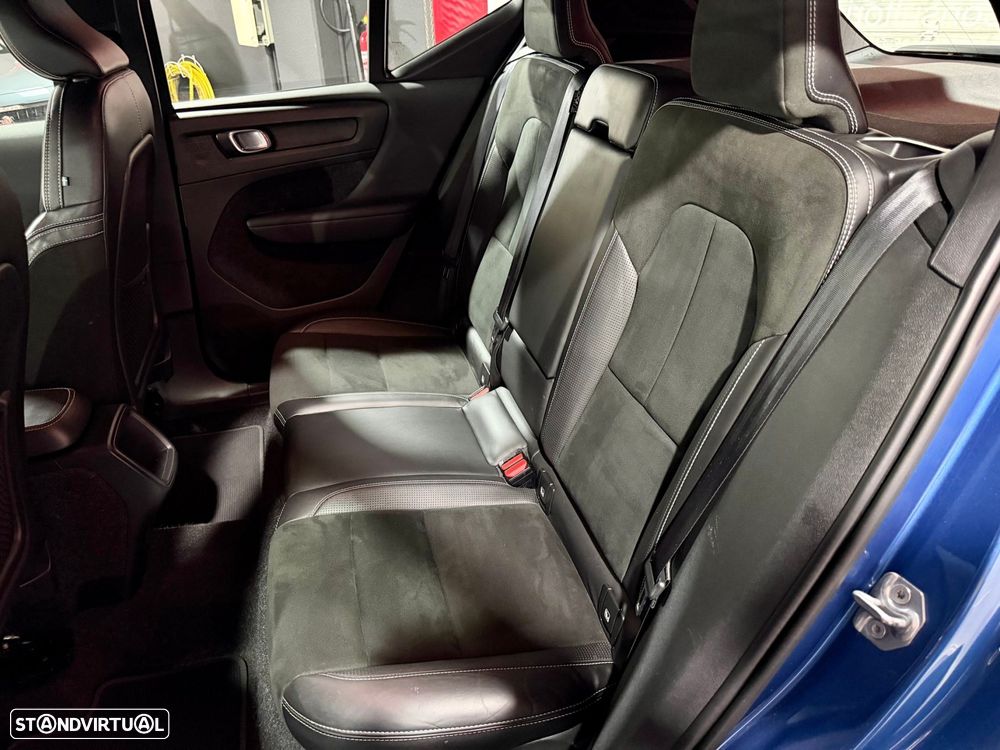 Volvo XC 40 2.0 D3 R-Design Geartronic - 39